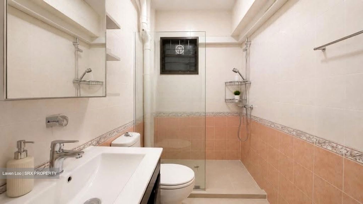 Blk 56 Strathmore Avenue (Queenstown), HDB 5 Rooms #636939381